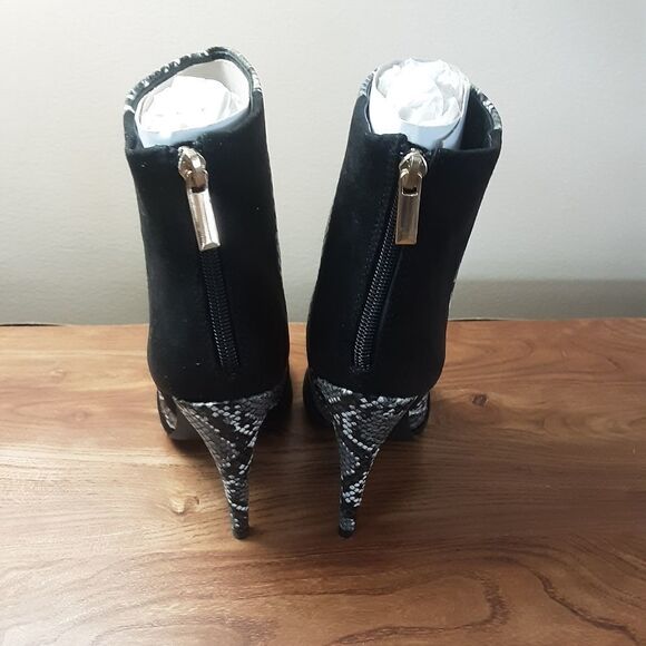 Black Bootie  - Picture 9 of 11